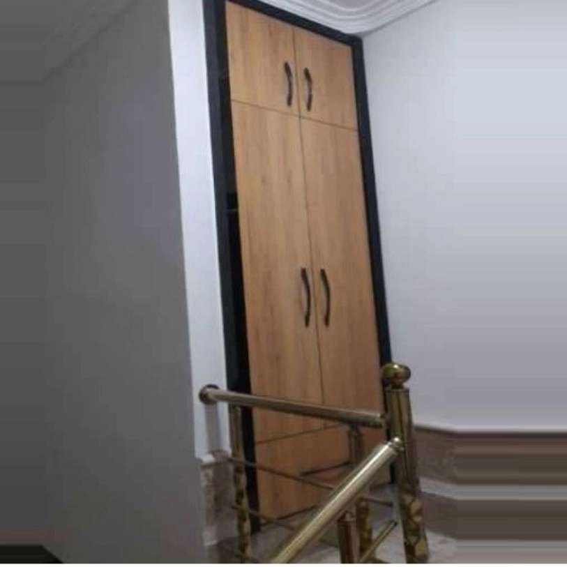 کمد دیواری و صنایع چوب حقیقی خواه