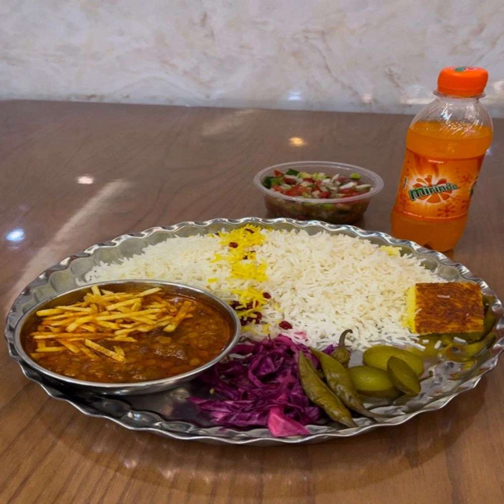 کترینگ و رستوران موسوی
