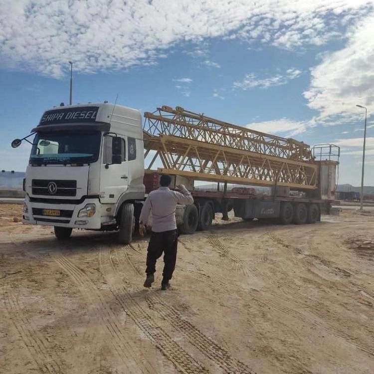 تاور کرین شجاعی