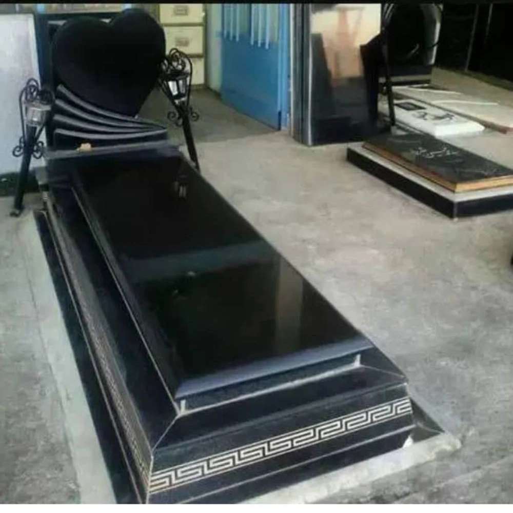 سنگ مزار کوثر