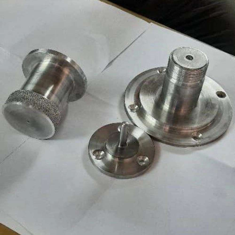 نانو پژوه صنعت آریا تکاپوی