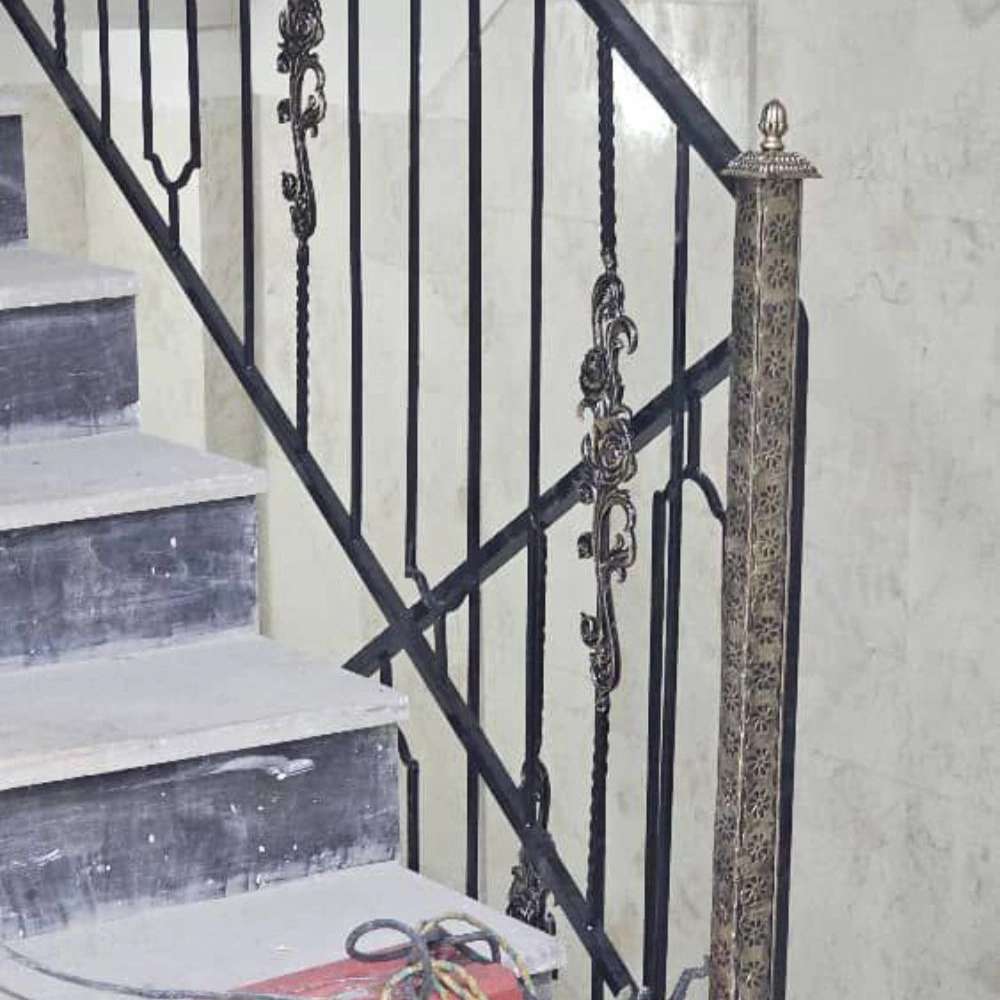 اجرای نرده فلزی و فرفورژه راه پله در کرج و تهران