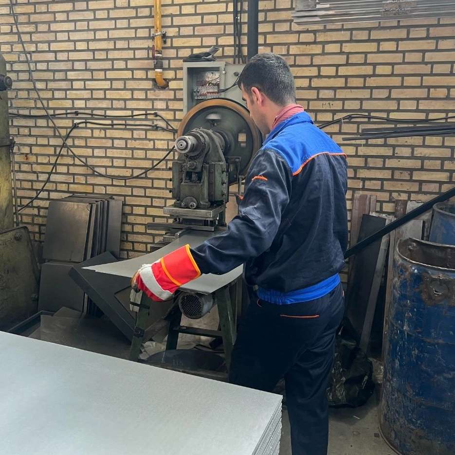 محیط تولید کارخانه