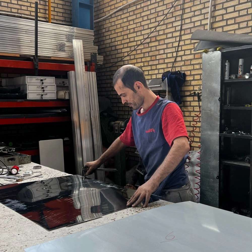 محیط تولید کارخانه