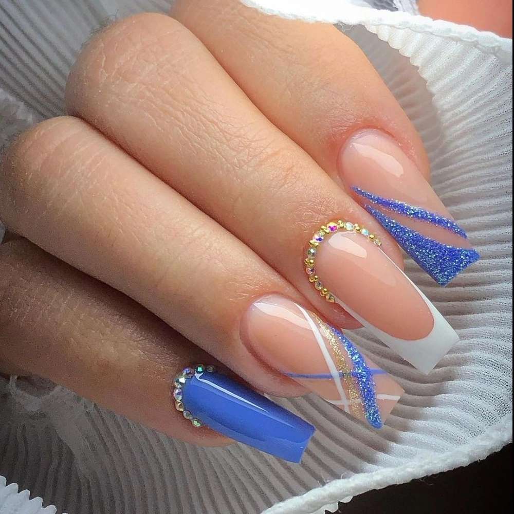 کاشت ناخن پارمیس