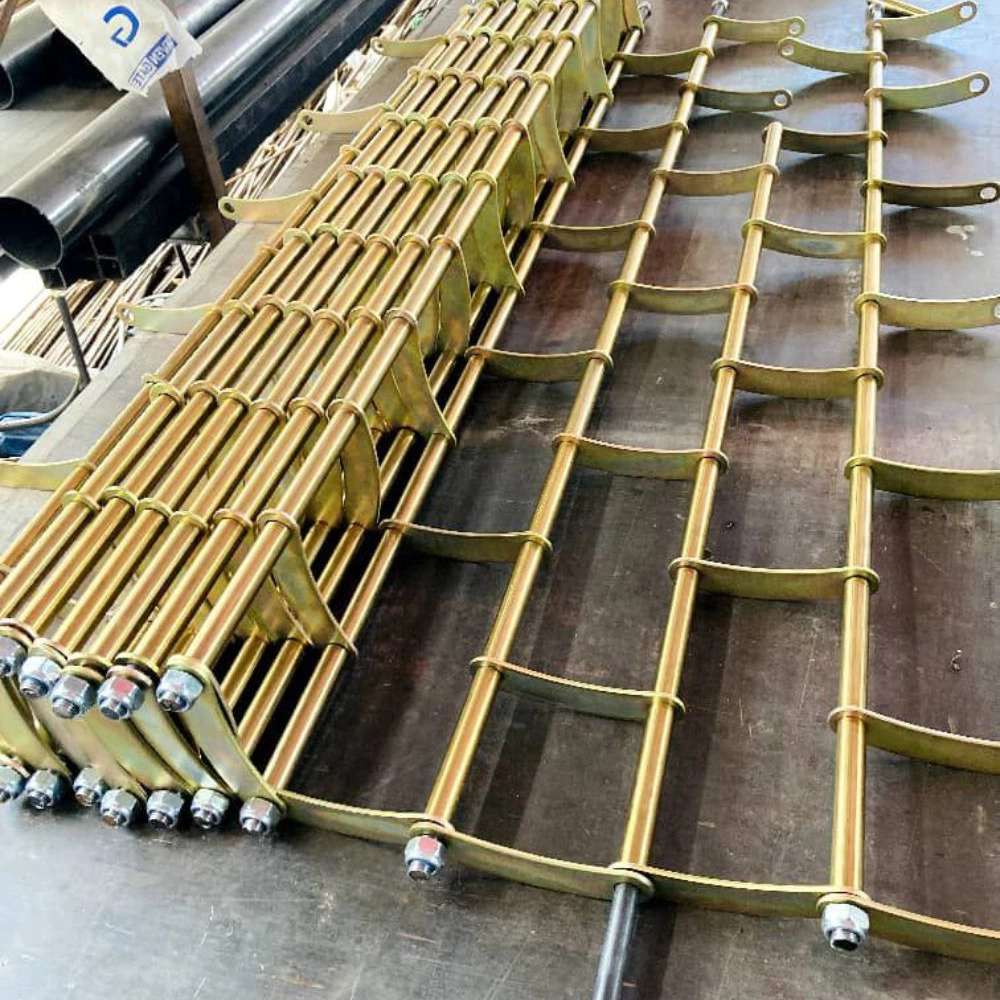 جک پارکینگی و درب شیشه ای اتوماتیک در اندیشه