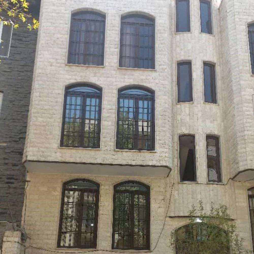 تعویض پنجره های قدیمی با پنجره های upvc