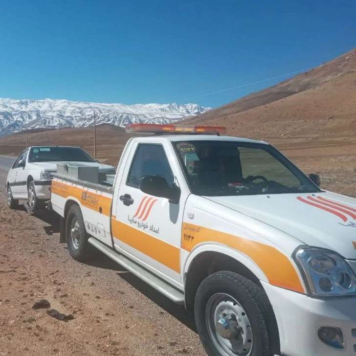 اعزام امداد خودرو در شهرکرد