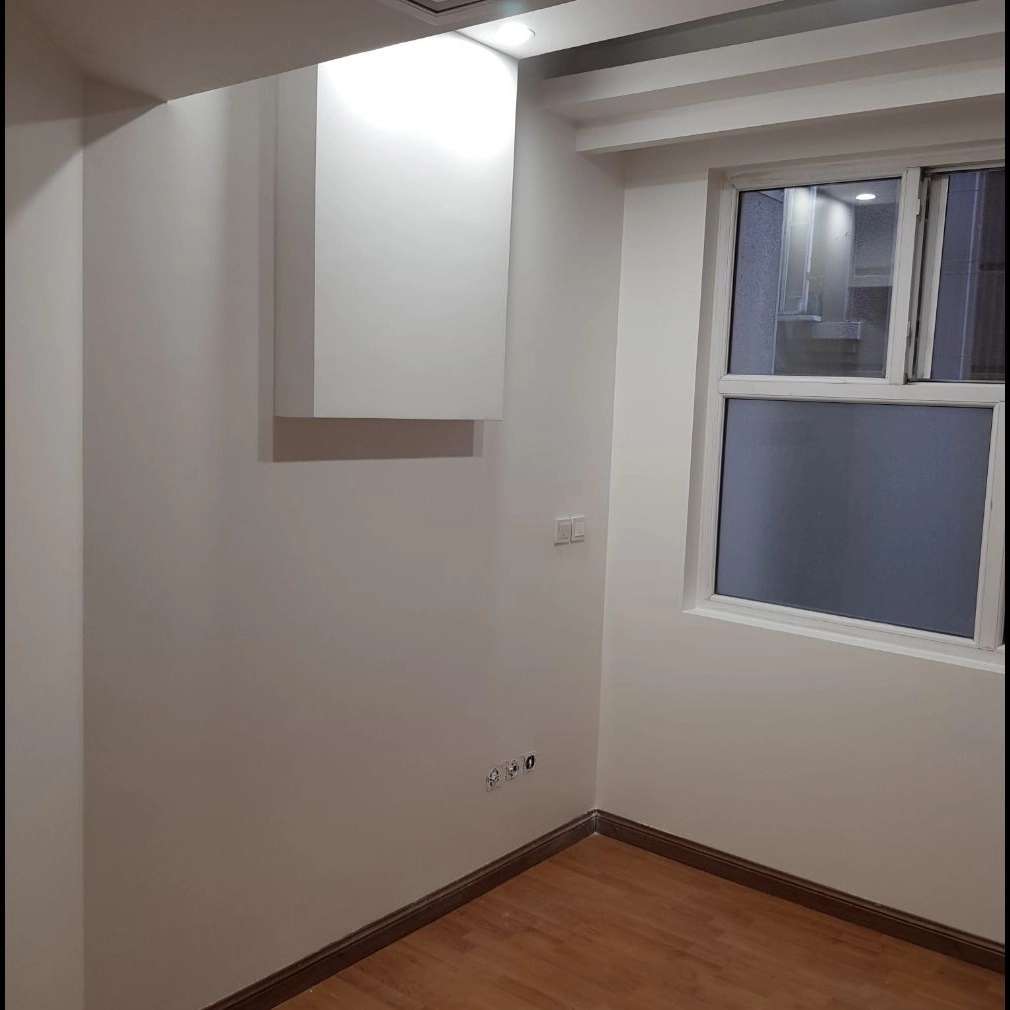 اجرای رنگ روغنی دیوار