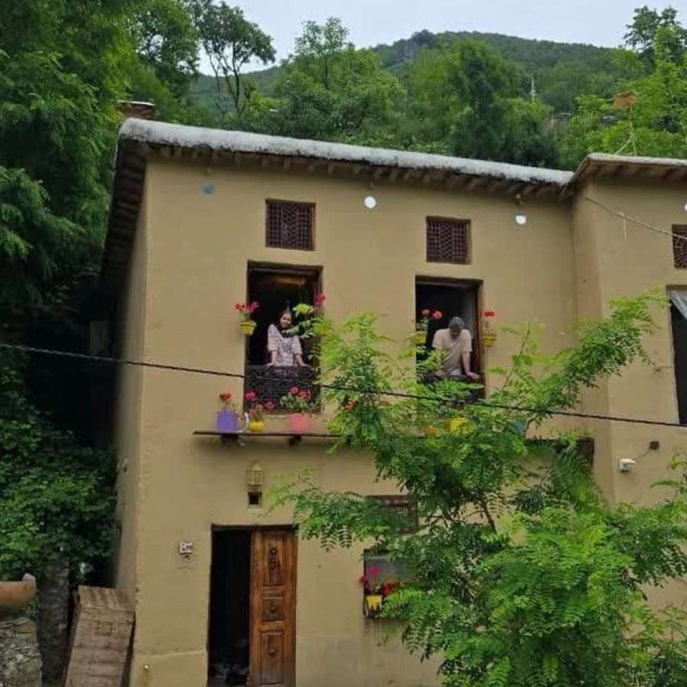 اقامتگاه سنتی خانه بر