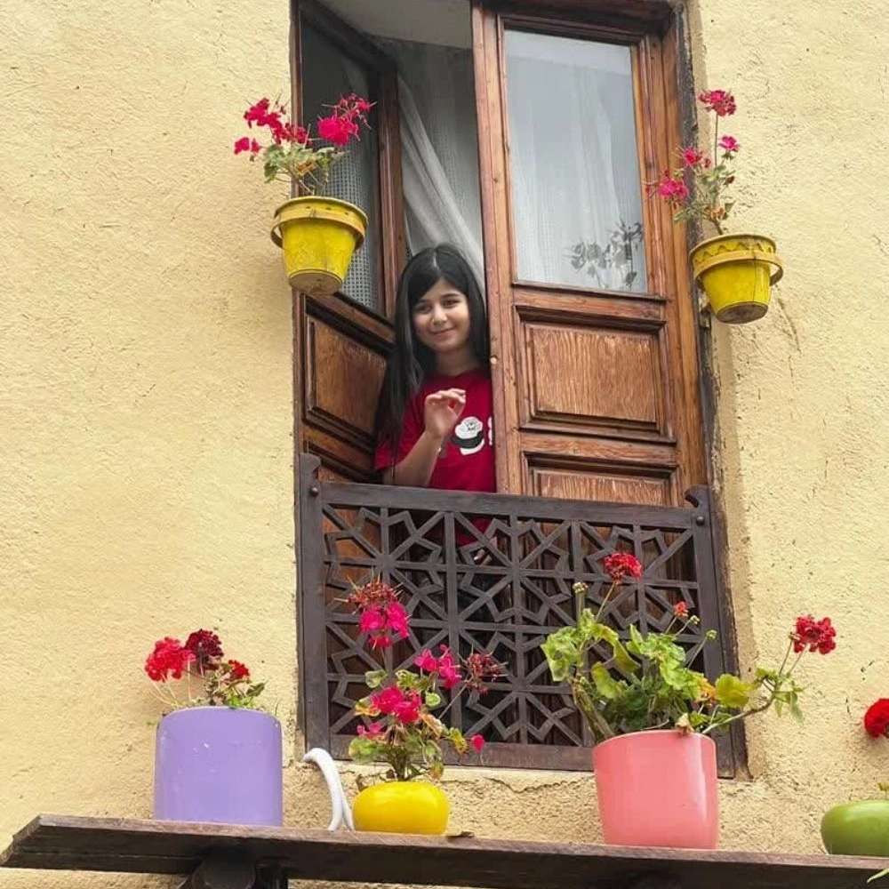 اقامتگاه سنتی خانه بر