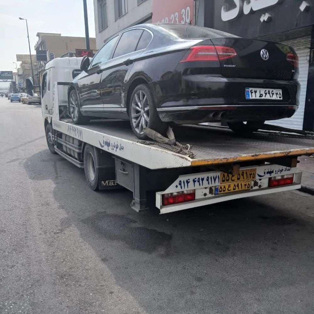 خودروبر جاده هادیشهر