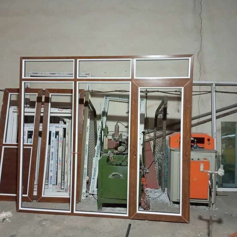 افزایش امنیت منزل با استفاده از شیشه سکوریت در درب و پنجره