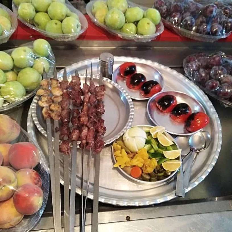 سفره خانه سنتی آبنار
