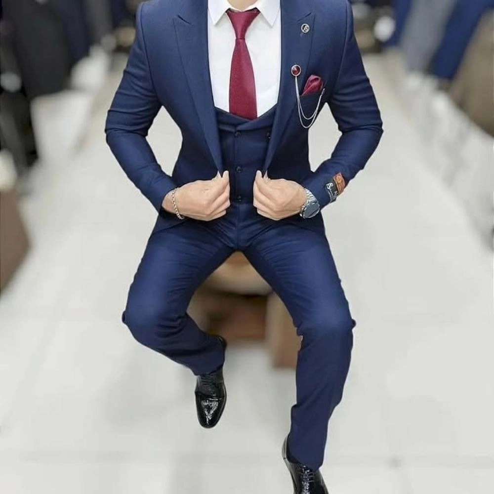 مرکز کت و شلوار مردانه در ساوه