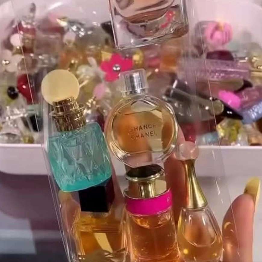 فروشگاه عطر جسیکاتواین در بانه