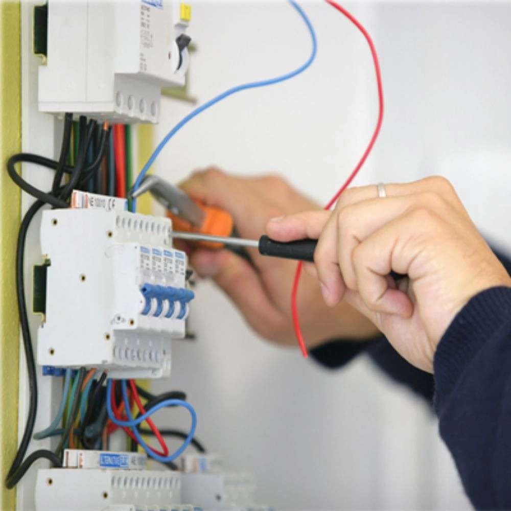 گروه برق‌کشی مهندس ایزدی