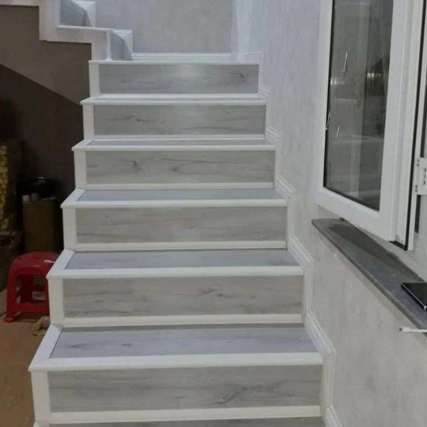 دکوراسیون داخلی کلینیک ساختمانی زندگی مدرن در رشت