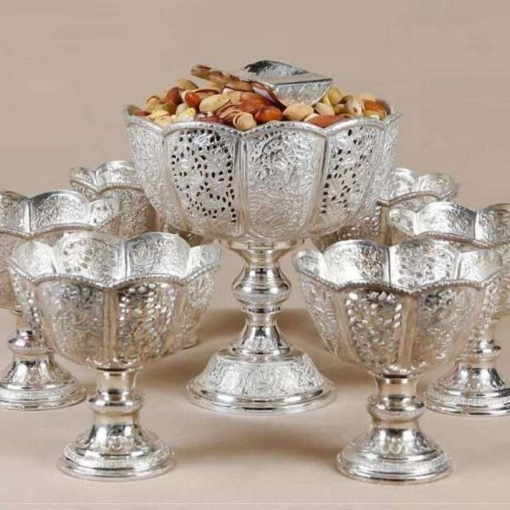 ظروف نقره و نقره نما جزینی