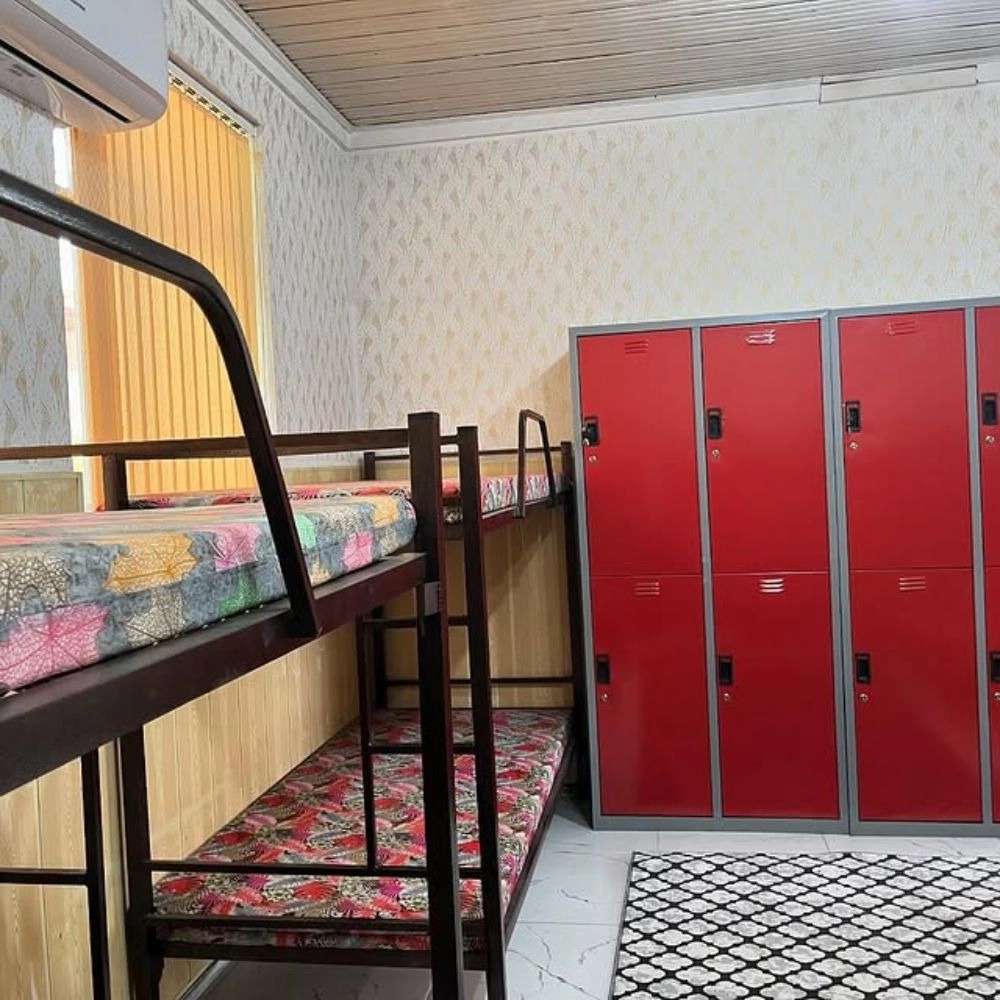 خوابگاه دخترانه نوین در رشت
