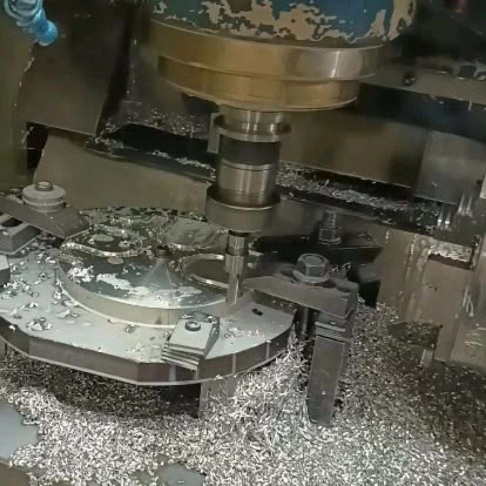 خدمات تراش و فرز CNC قطعات