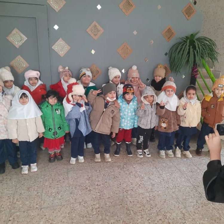 پیش دبستانی دخترانه و پسرانه هوش برتر در شهرکرد