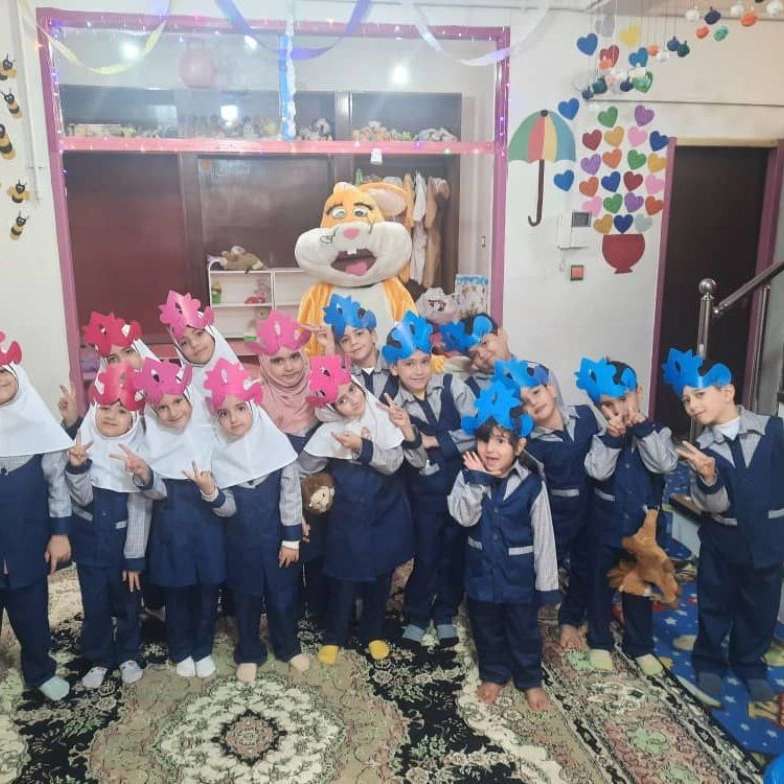 پیش دبستانی دخترانه و پسرانه هوش برتر در شهرکرد