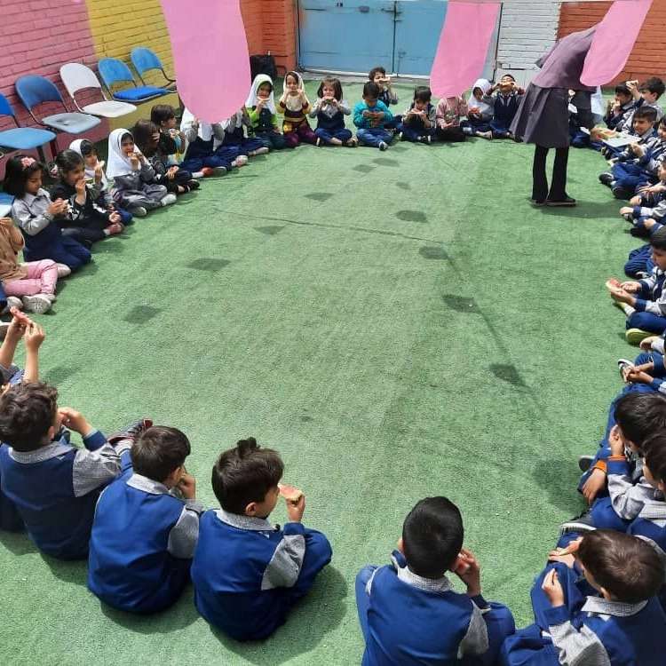 پیش دبستانی دخترانه و پسرانه هوش برتر در شهرکرد