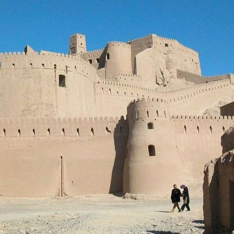 فروشگاه کاشی و سرامیک نگین