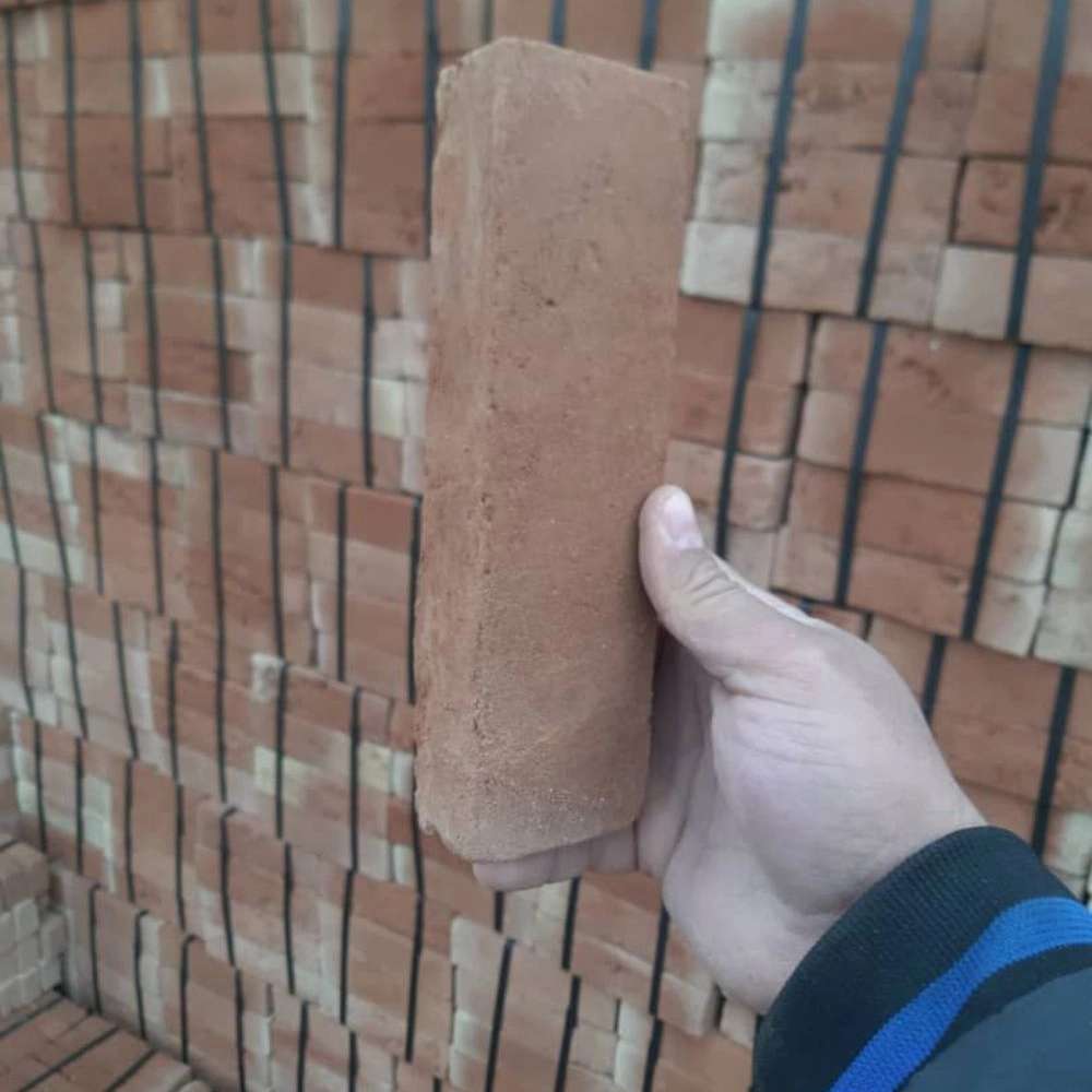 کاشی و سرامیک در بم