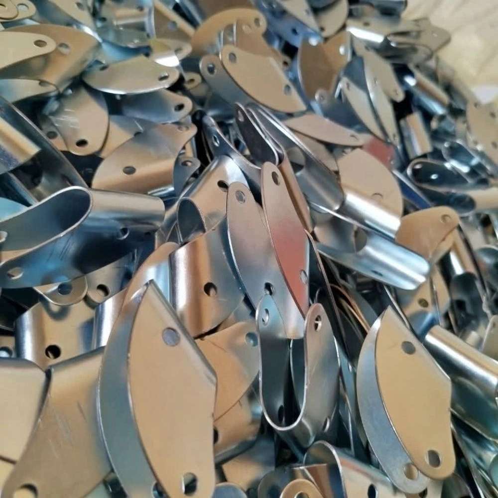 آبکاری قطعات فلزی اصفهان