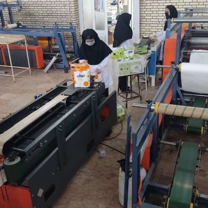 سفره یکبار مصرف رولی