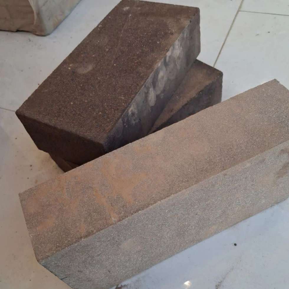وال‌ استون
