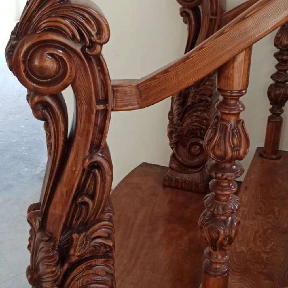 اجرای انواع پله گرد
