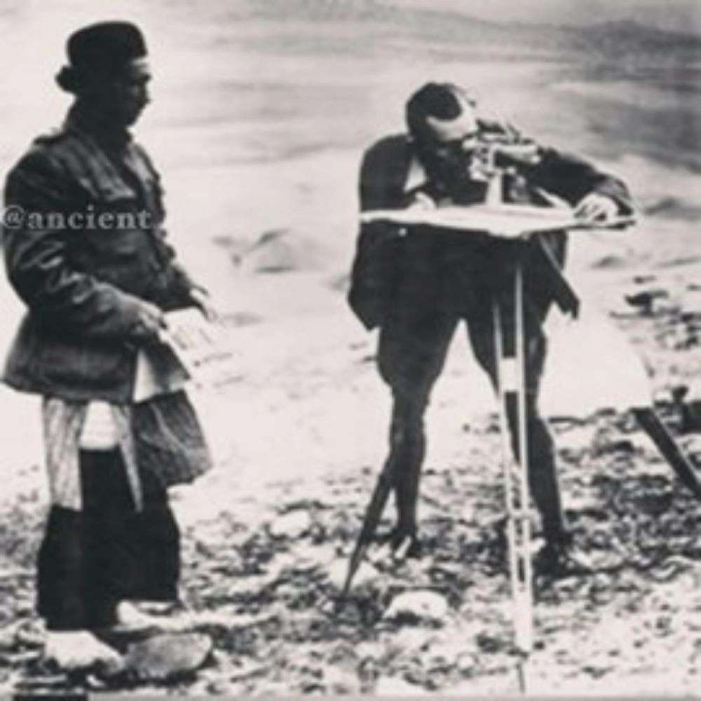 خدمات نقشه برداری ثبتی در رشت