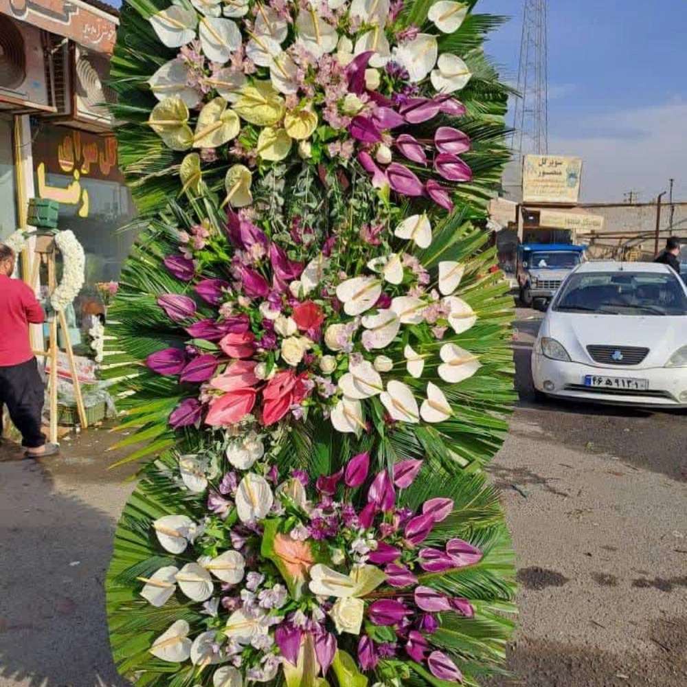 تاج گل ارزان بازار محلاتی
