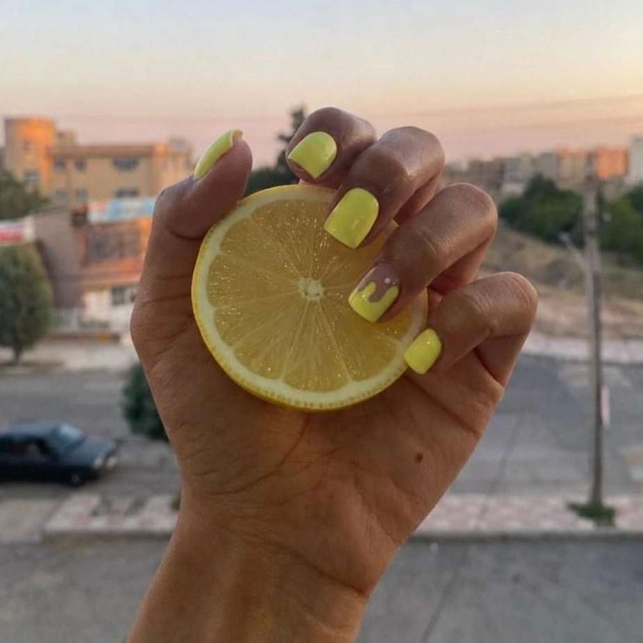 کاشت ناخن کرج
