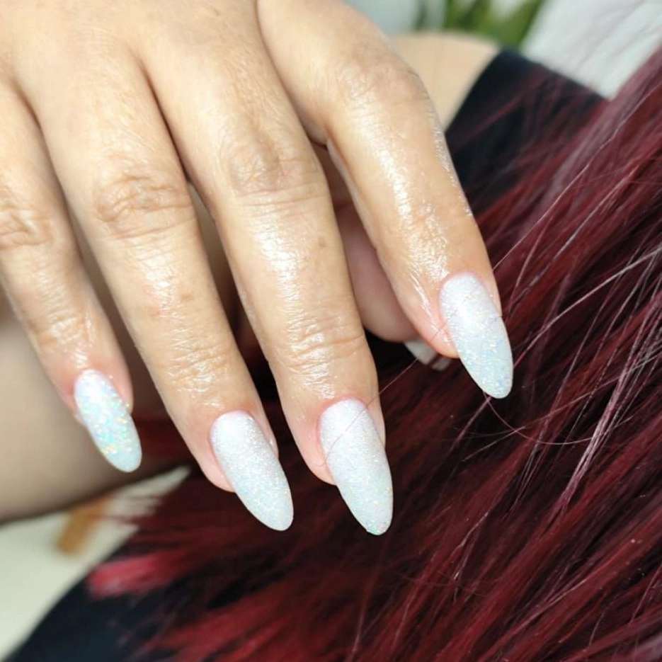 کاشت ژل و آکریلیک