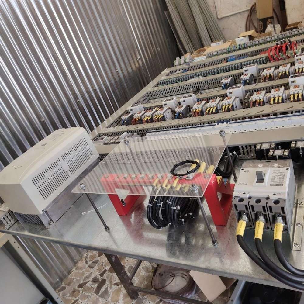 اجرا برق کارخانه