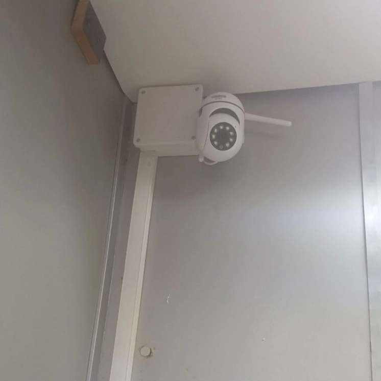 دوربین مداربسته دریاچه چیتگر