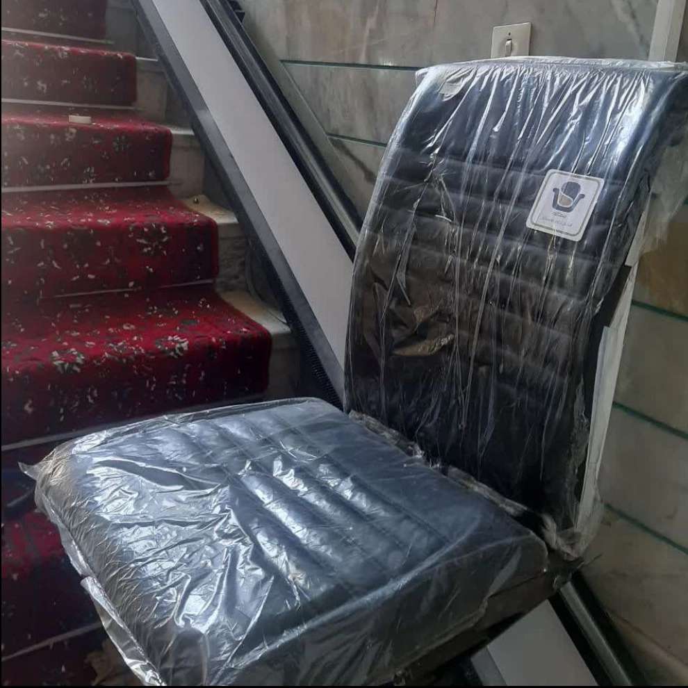 آسانسور و بالابر هنرمند