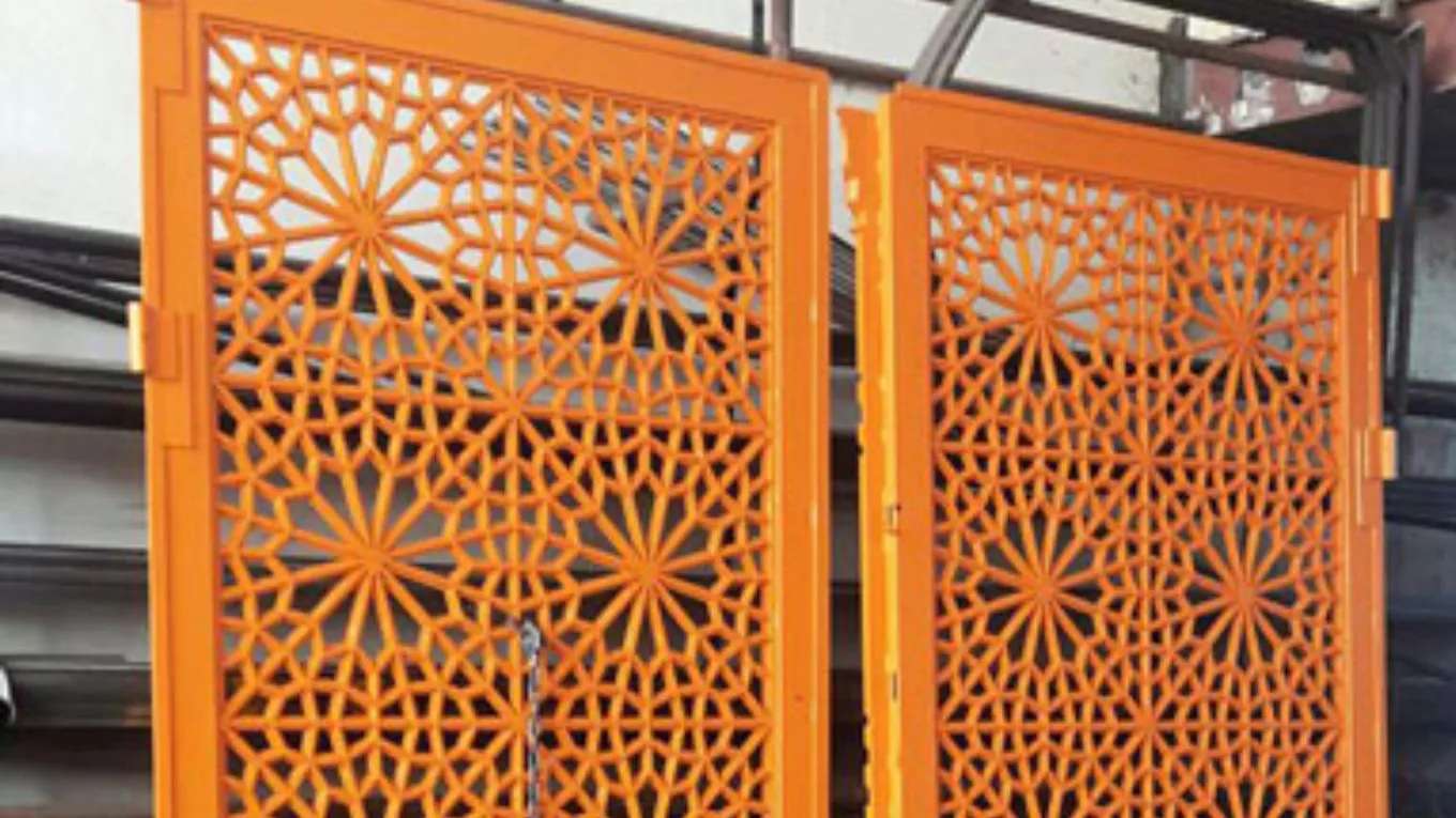 درب و پنجره گره چینی فلزی