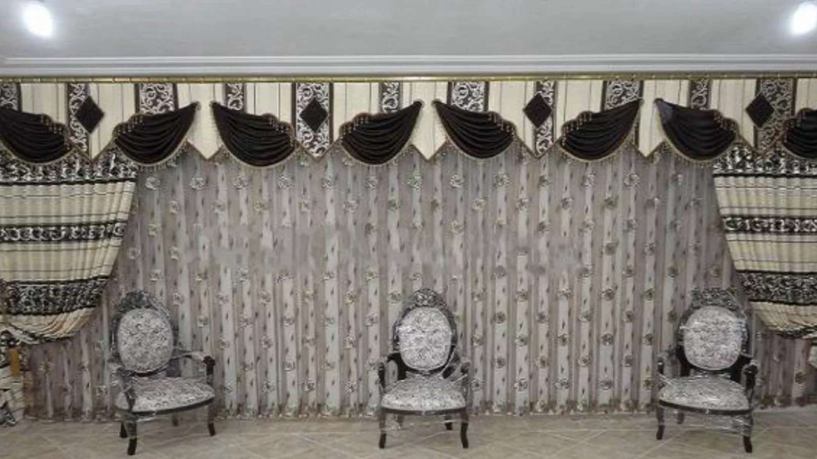 پرده آداک