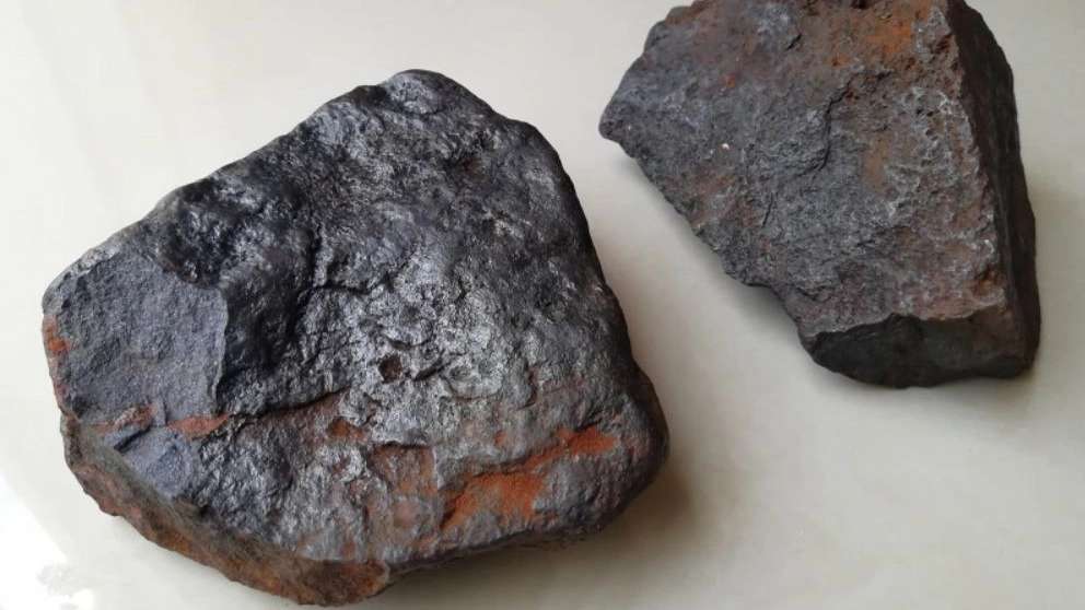 سنگ آهن هماتیت