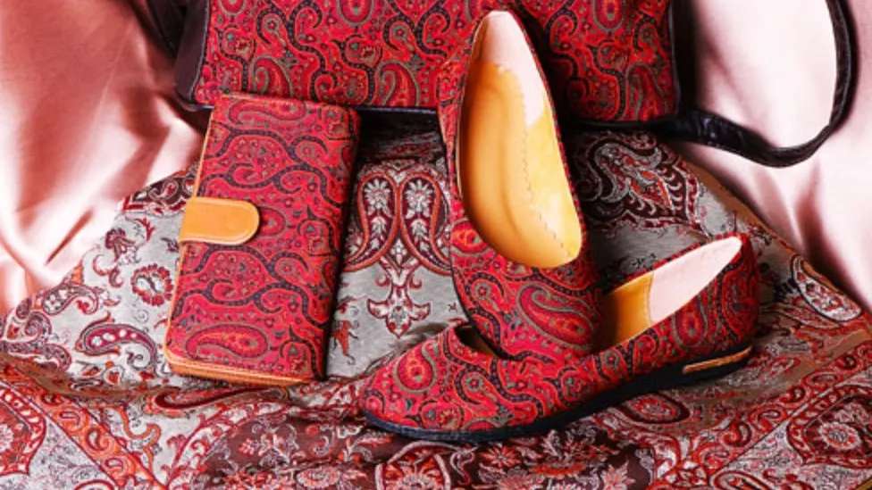کیف و کفش حسینی