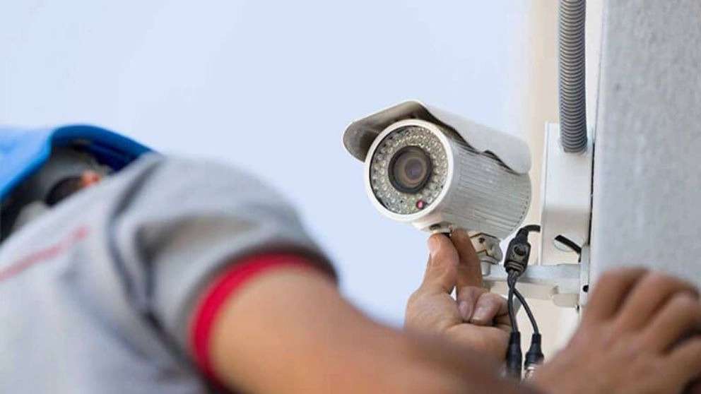 دوربین مداربسته و دزدگیر اماکن