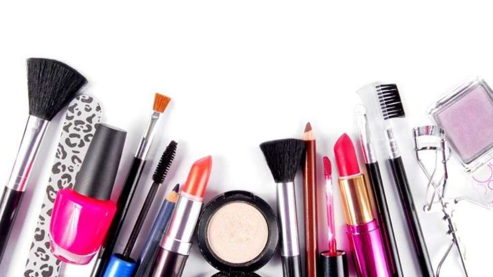فروشگاه آرایشی و بهداشتی النا