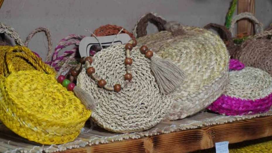 صنایع دستی صادق پور
