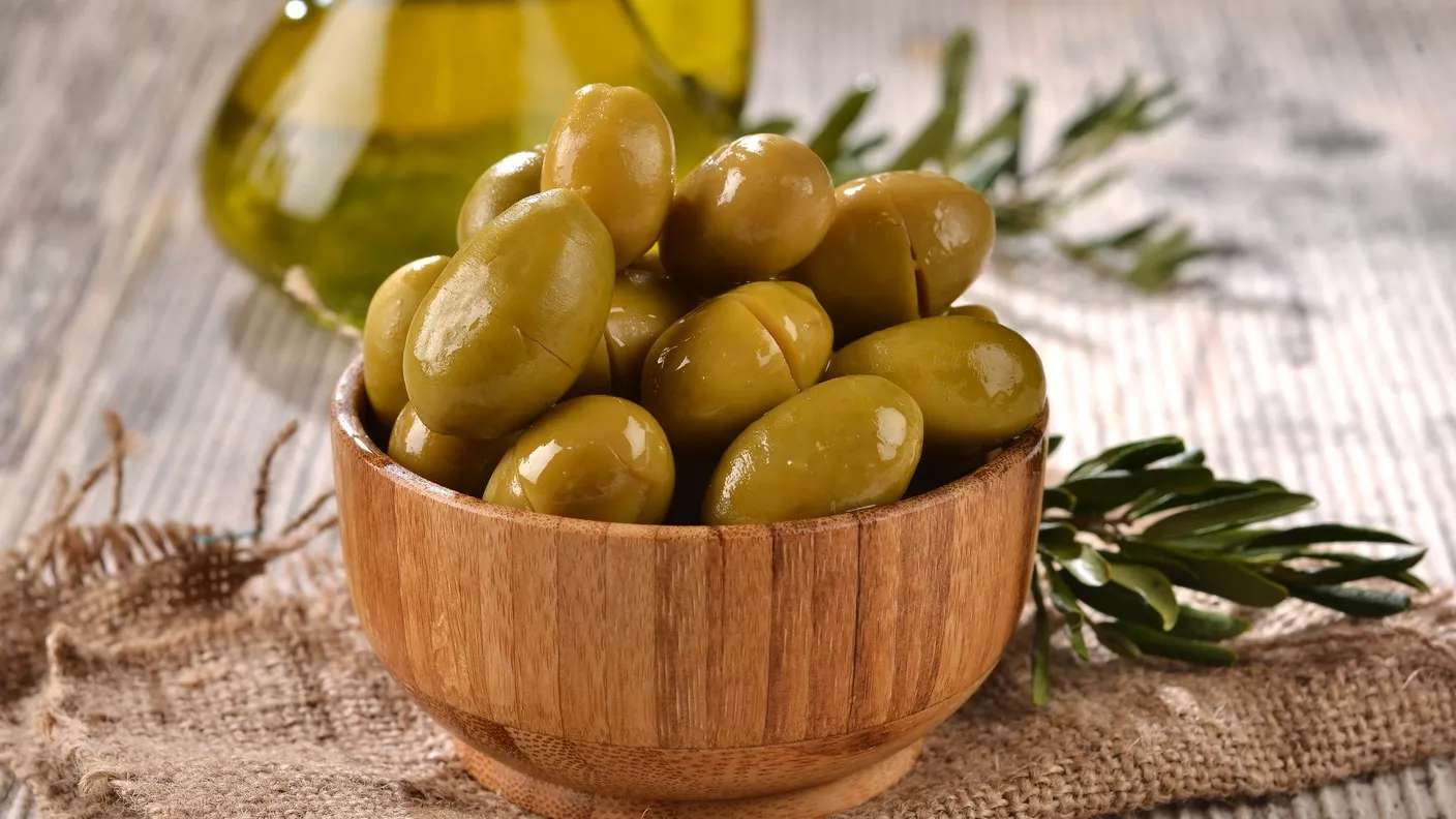 انواع ترشیجات و زیتون