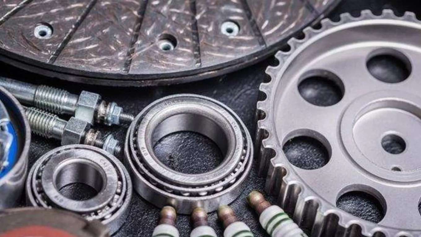 فروشگاه لوازم یدکی ماشین سنگین